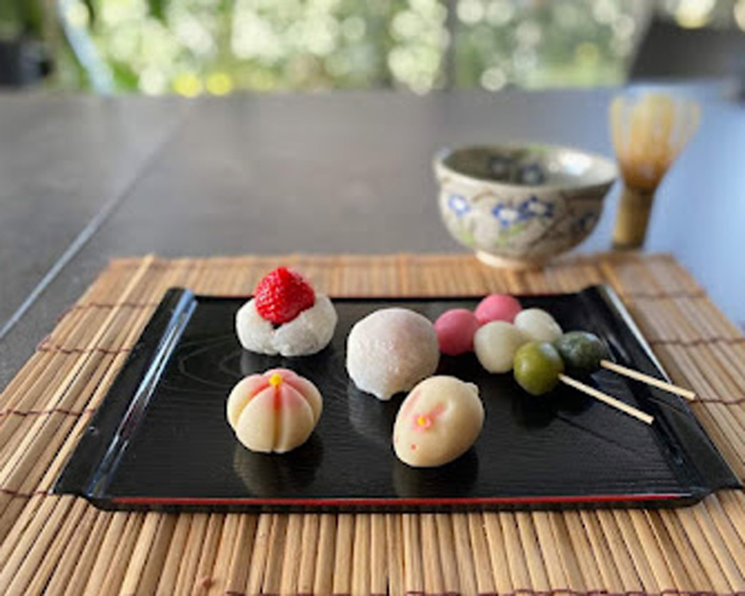 横浜で楽しむ！もちと練り切り和菓子作り＆抹茶体験